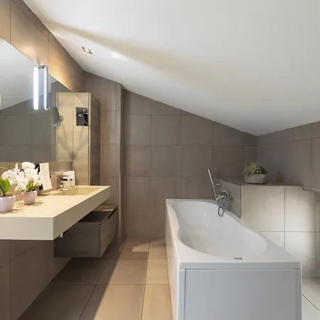 فندق مبيت وإفطار Heart Of Loft & 4*