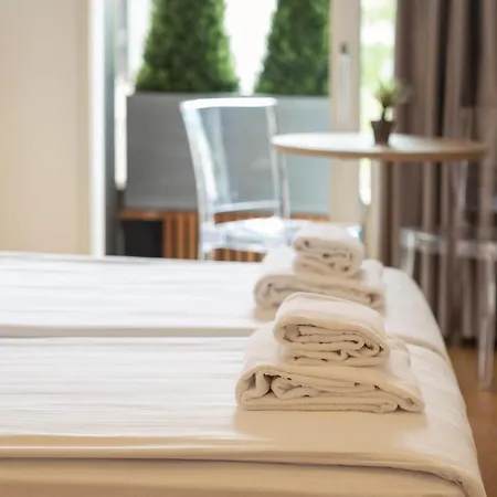 Heart Of Loft & לינה וארוחת בוקר