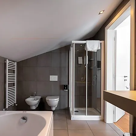 Heart Of Loft & Bed and Breakfast 4*