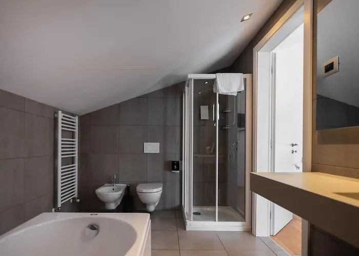 Alojamento de Acomodação e Pequeno-almoço Heart Of Loft & 4*