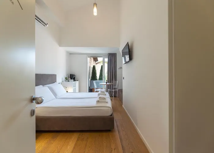 Heart Of Loft & לינה וארוחת בוקר