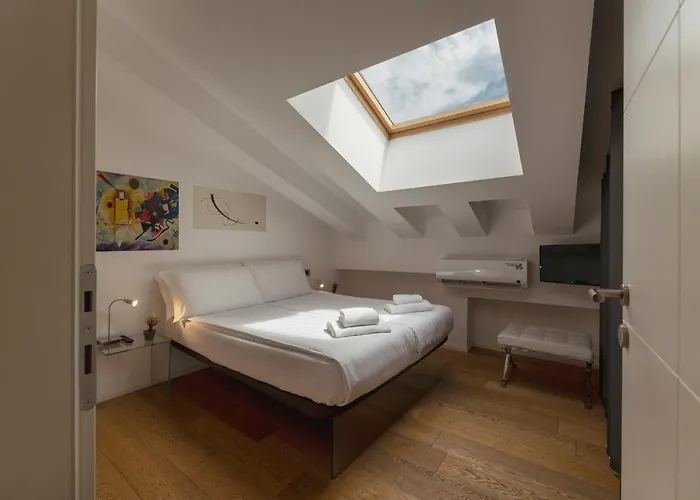 Heart Of Loft & Alojamento de Acomodação e Pequeno-almoço Trento